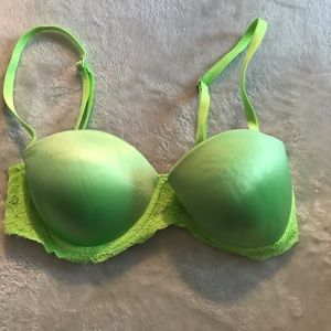 Victoria’s Secret PINK strapless bra 34B